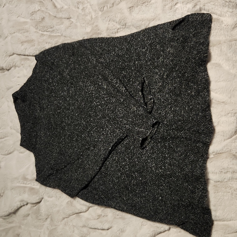 Grey Old Navy Sweater size Medium